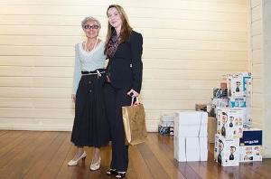 A juíza auxiliar da presidência, Maria Paula Gouvea Galhardo (à dir.), e a diretora da Divisão de Inclusão Social, Marilena Lemos (Foto: Alexandre Moreira)