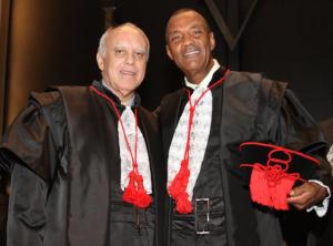 Presidente do TJRJ, desembargador Luiz Fernando Ribeiro de Carvalho, e o novo desembargador Wilson do Nascimento Reis na solenidade de posse (Foto Luis Henrique Vicent/TJRJ)