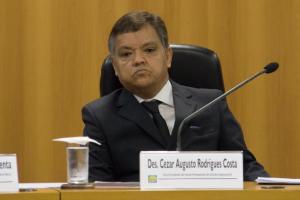 O vice-presidente do Fórum Permanente de Direito Empresarial da Emerj, desembargador Cezar Augusto Rodrigues Costa, disse que os Jogos Olímpicos podem ser o pontapé inicial para, no futuro, avolumar as discussões sobre os aspectos jurídicos relativos a grandes eventos esportivos (Fotos: Brunno Dantas/TJRJ)