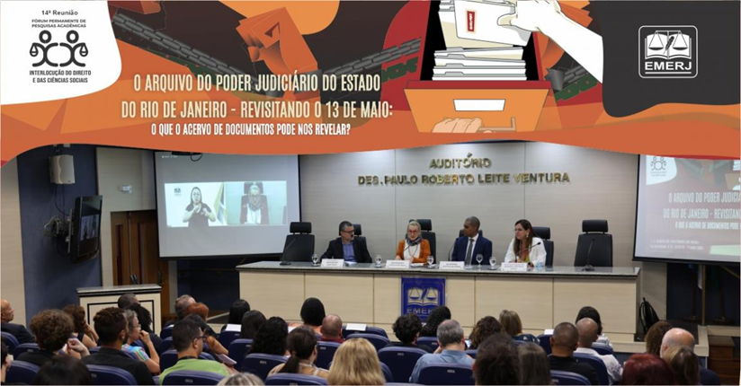 oto: desembargadora Cristina Tereza Gaulia, membra do Fórum, e demais palestrantes no auditório durante encontro.